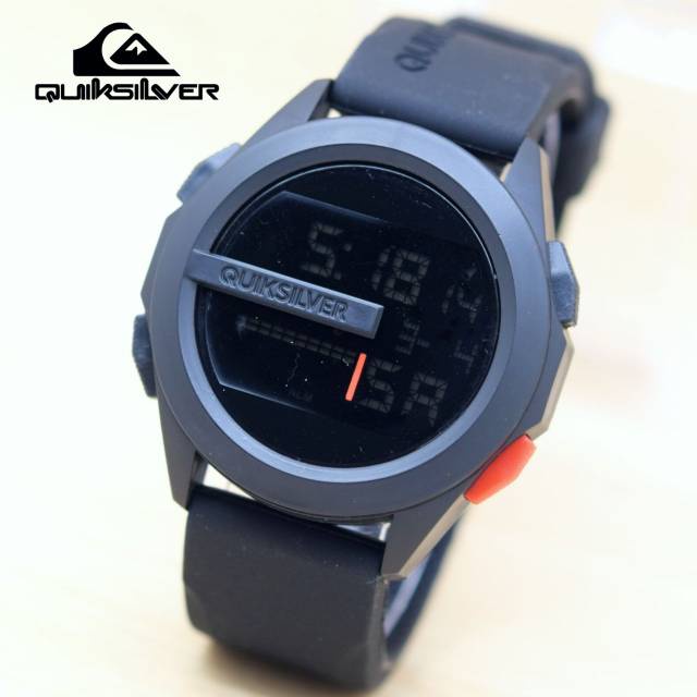 NEW Product//Jam Tangan Pria Quicksilver Bulat Strap rubber Digital