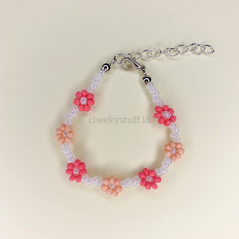 Weeekly Zoa Beaded Bracelet