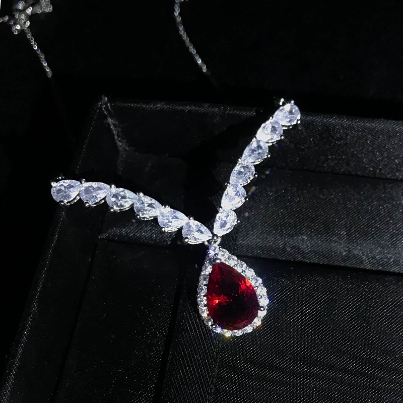 Kalung Rantai Liontin Sayap Malaikat Hias Cubic Zirconia Warna Merah Untuk Wanita