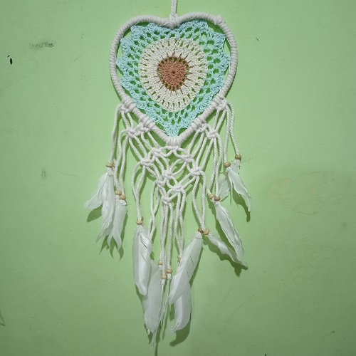 Dreamcatcher Rajut Macrame Hiasan Dinding Diameter 17 Cm Panjang 35 - 40 Cm