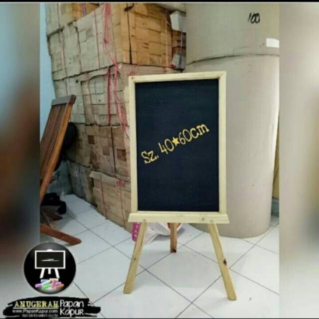 

Papan Tulis Kapur Dekorasi Wedding 40X60 Stand 80