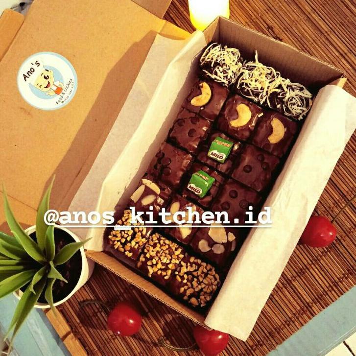 

⇢ Brownies Fudgy Dark Cokelat Skat (Isi 18 pcs) (Produk Terbaru Hari Ini) ュ