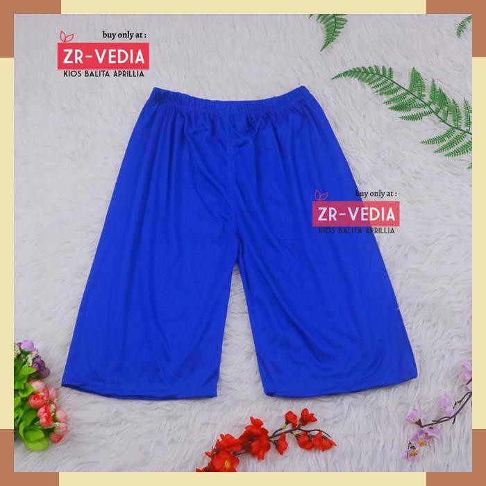 sale Celana Wanita Selutut Pendek Big Size Muat Sampai sale Celana Wanita Selutut Pendek Big Size Muat Sampai