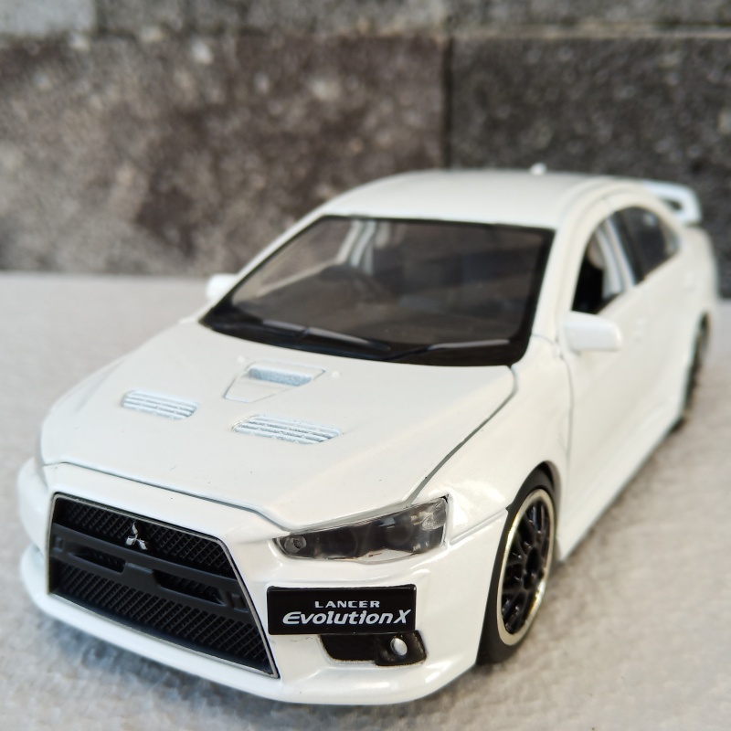 MITSUBHISHI LANCER EVO X Parfume Pewangi Pengharum Mobil Parfum Pajangan Miniatur Diecast Mobil