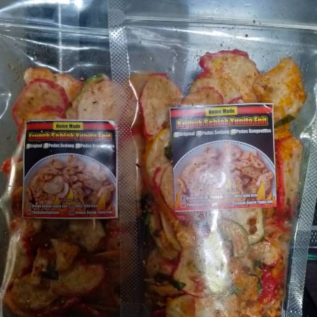 

Krupuk seblak pedas