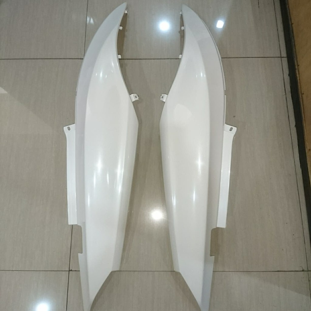 Cover Body Mio J Putih