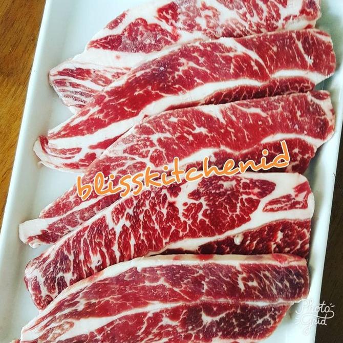 

DAGING SAPI US SHORT RIBS BEEF CHOICE BONELESS GALBI / KALBI CUT 1CM DFGH5136