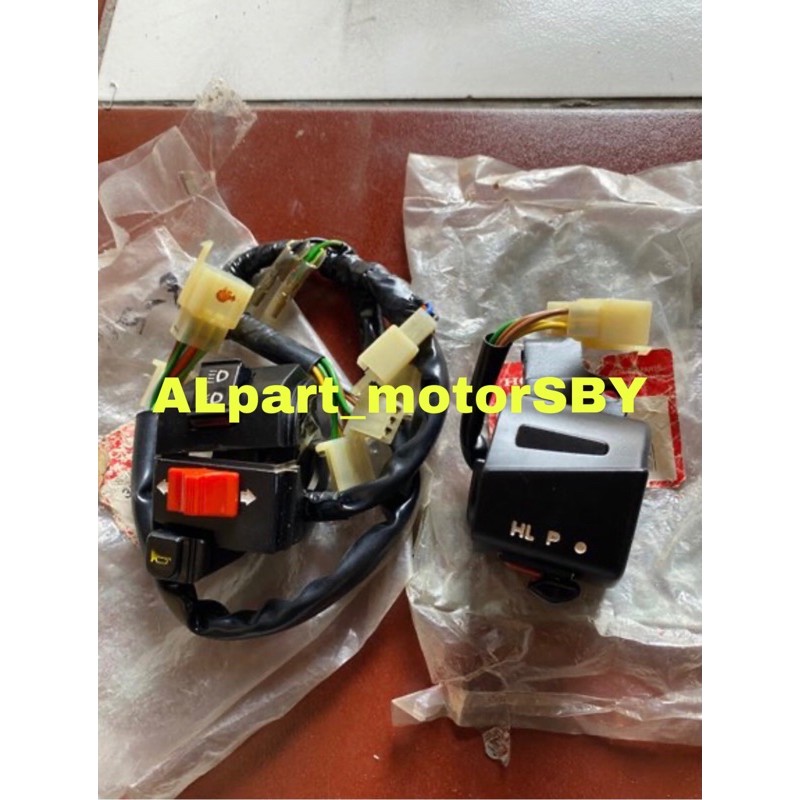 HOLDER SAKLAR SET KANAN KIRI Astrea grand impressa legenda Original