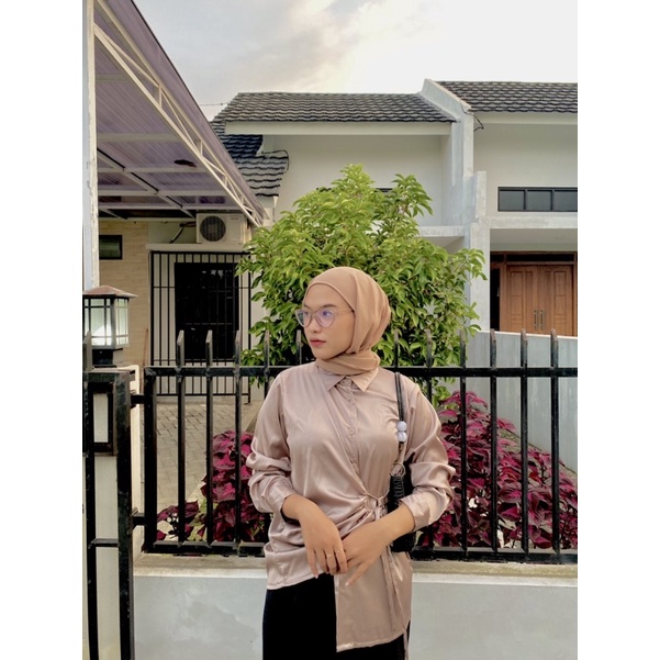 ZURA BLOUSE (PREMIUM SILK SATIN BLOUSE)