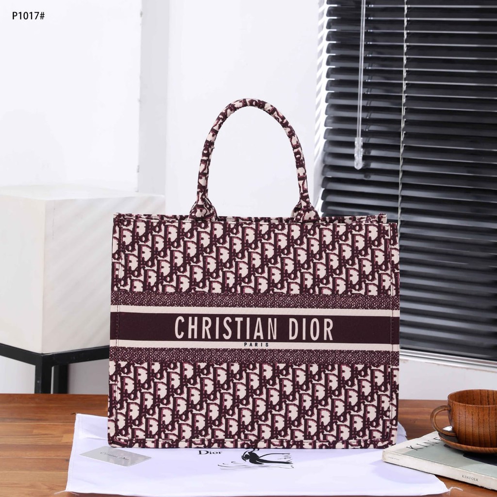 T Christian Dior Book Tote Large Embroidery Handbag P1017