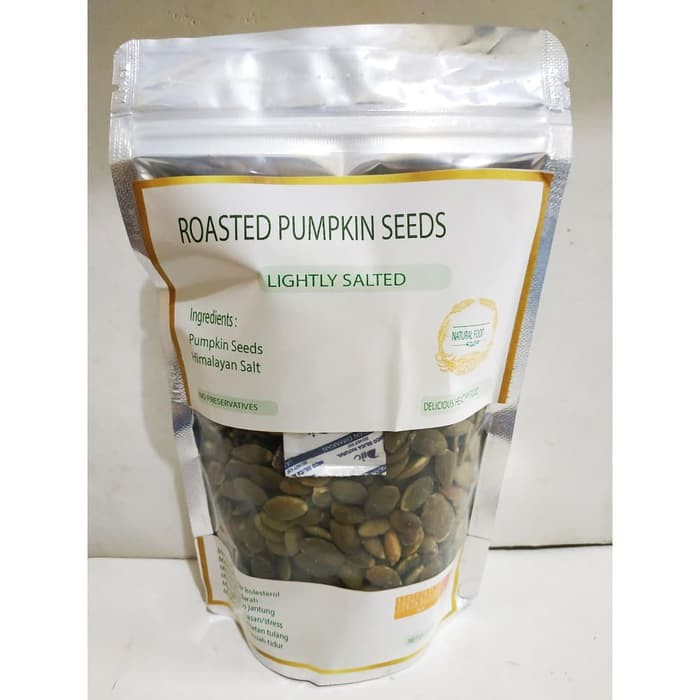 

Pumpkin Seeds Panggang Sedikit Asin - 250 gr