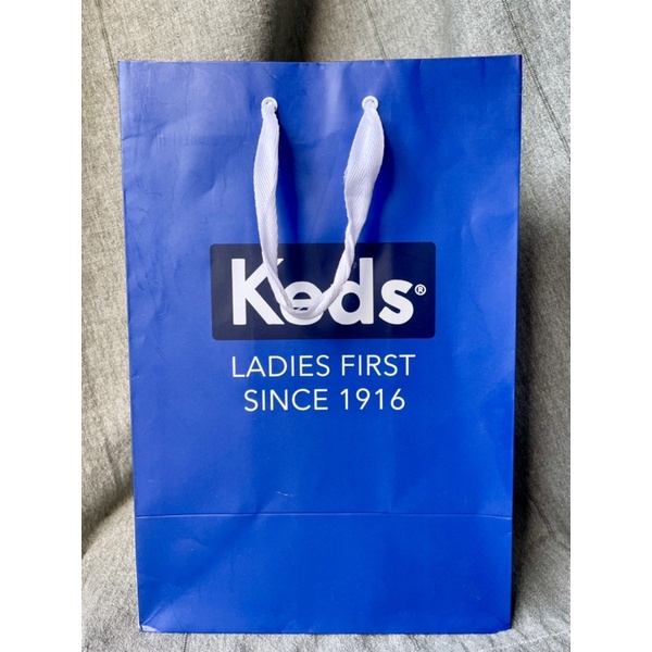 

paperbag Keds