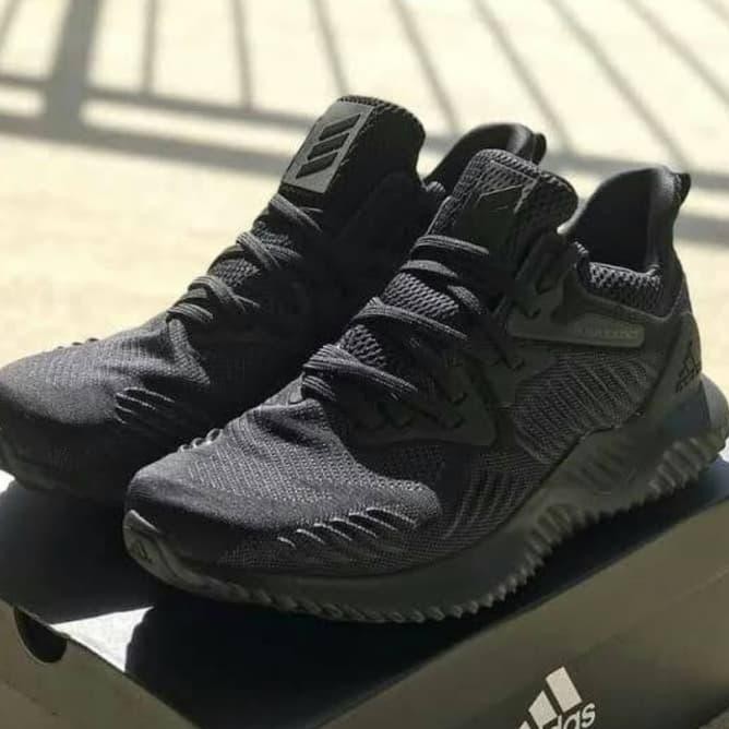 Sepatu Sneakers Adidas Alphabounce Full Black STOK TERBATAS