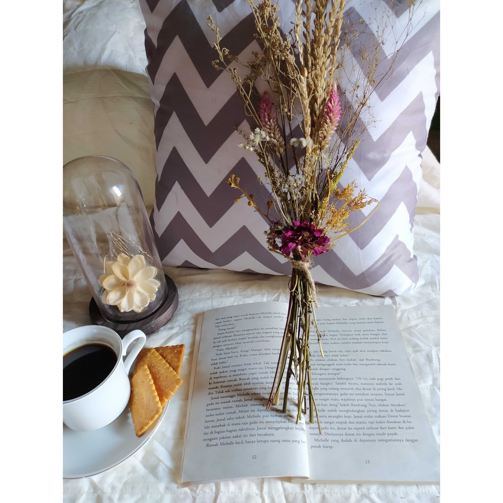 KINDNESS DRIED FLOWER, BOUQUET BUNGA KERING AESTHETIC