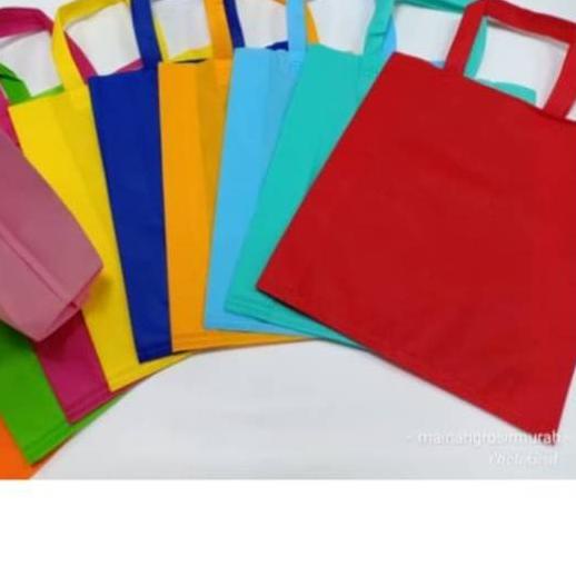 

➪ (25*35)Tas spunbond /Goodie bag/12pcs / dan murah/25*35 ➱