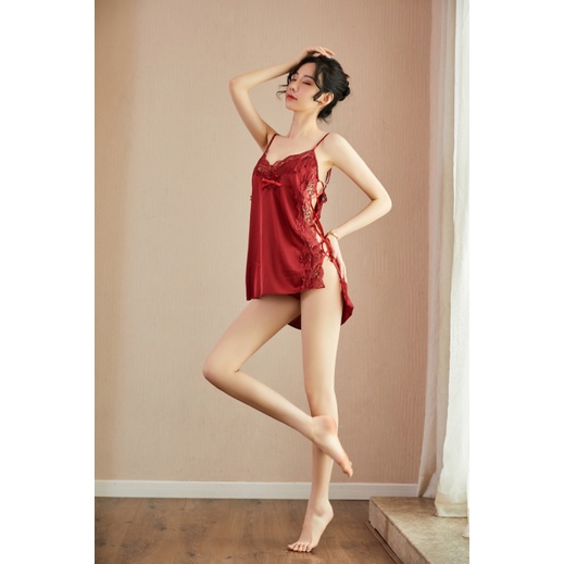 Foreign Trade Sexy Suspender Nightdress Female Side Slit Lace Charming Sexy Lingerie Lace Temptation Pajamas