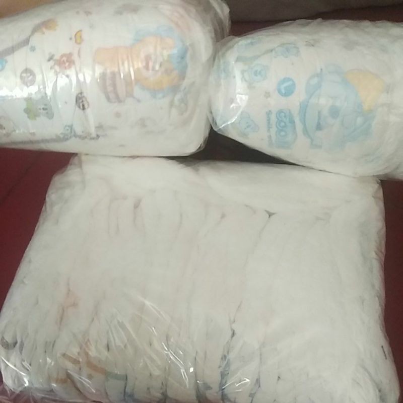goon M30, L30,XL26,XXL24,S40 smile baby non kemasan Pants