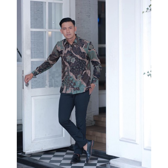 KEBAYA COUPLE MODERN KEBAYA LAMARAN TUNANGAN KEBAYA WISUDA KEBAYA KONDANGAN TERBARU WID BATIK-Kemeja (MINT)