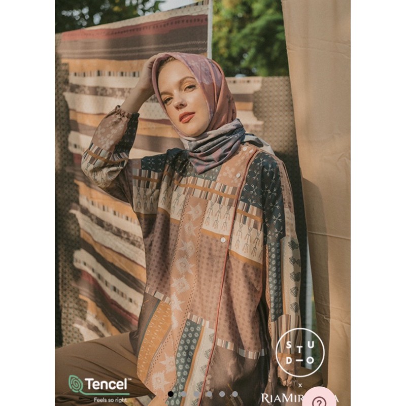 maroon printed tamou