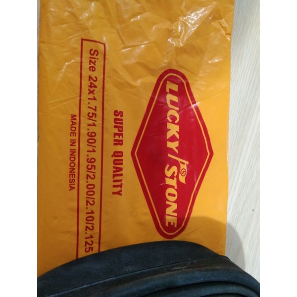 Ban Dalem Sepeda 24*1.75-2.125  Lucky Stone