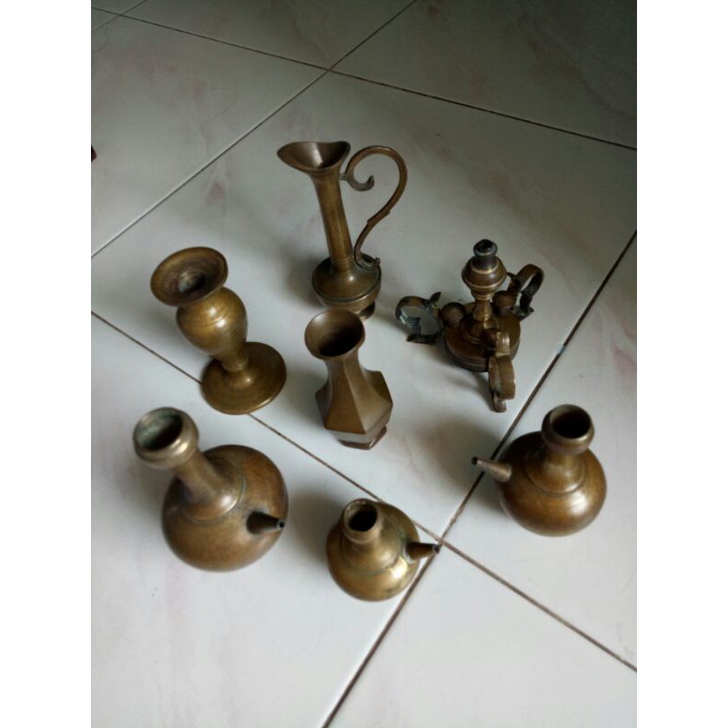 barang antik dari kuningan