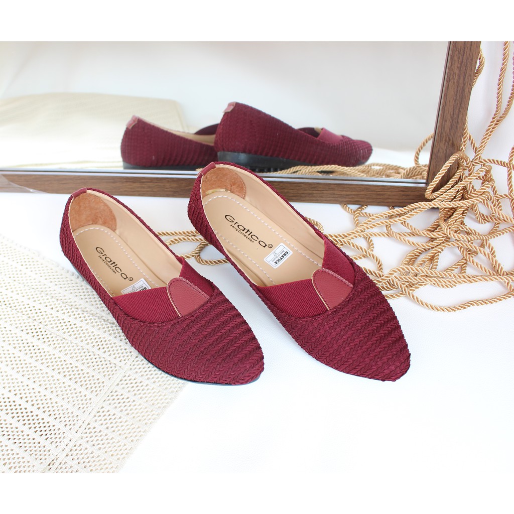 Gratica Sepatu Wanita Flat Shoes Dixie Lancip Belinda AW 081