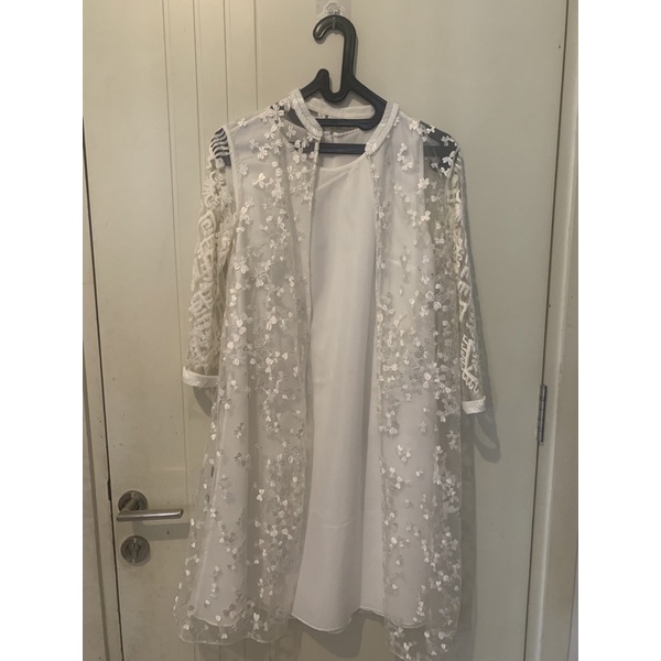 Preloved white dress denny wirawan