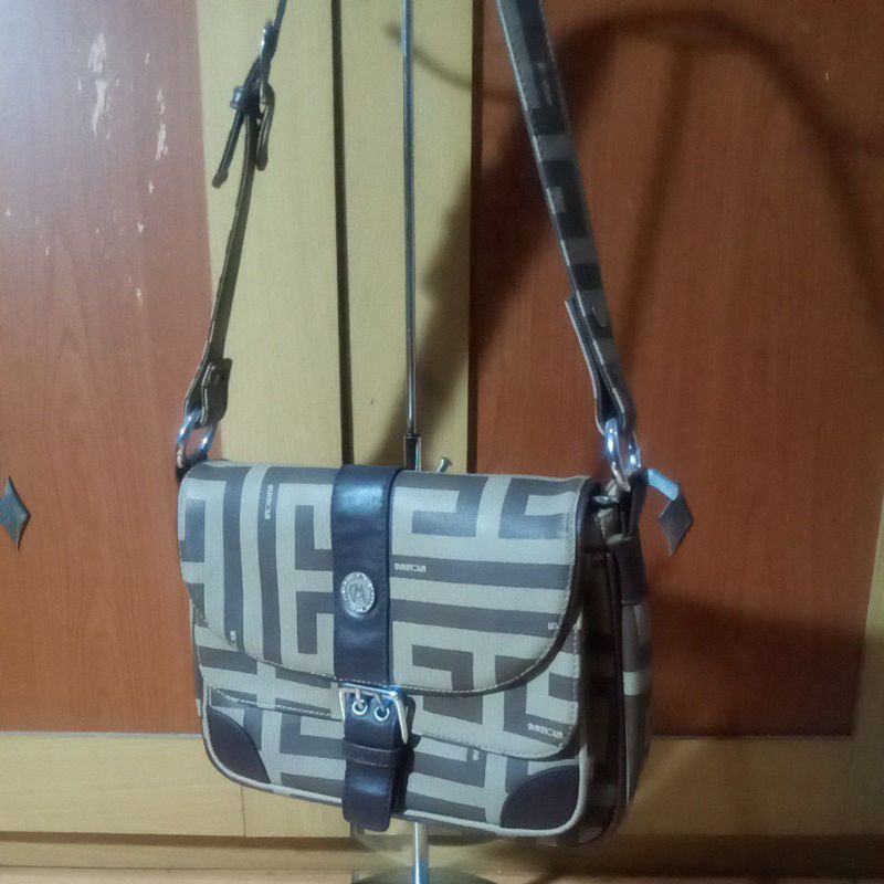 Tas sling magno