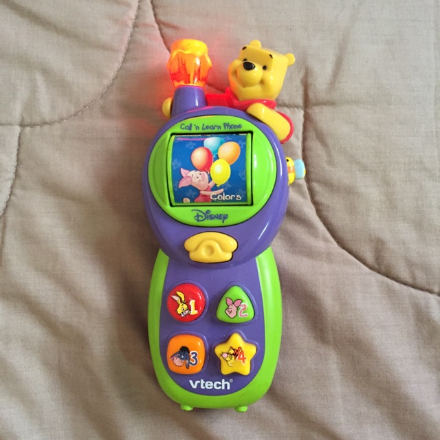 Preloved Vtech Winnie the Pooh Call n Learn Phone