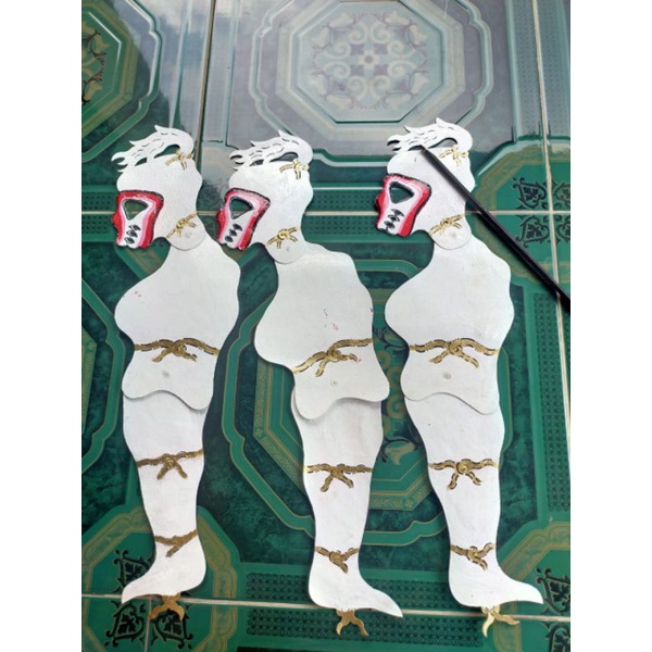 wayang pocong 30 cm