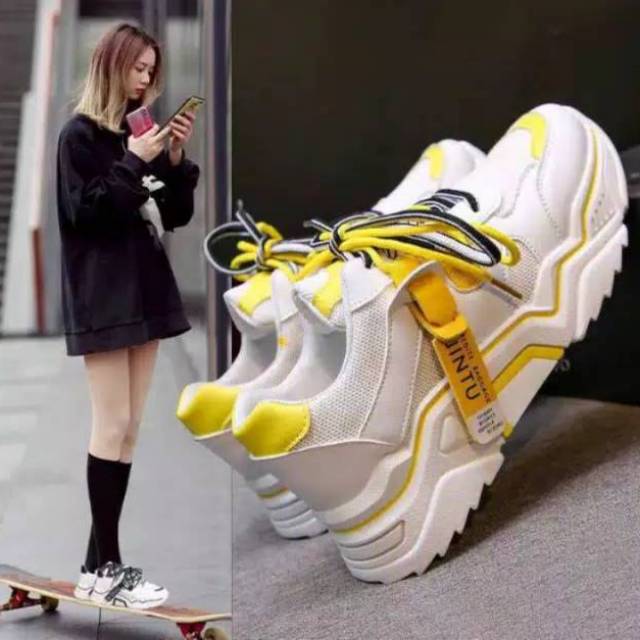 Sneaker wanita 3 warna jintu-1