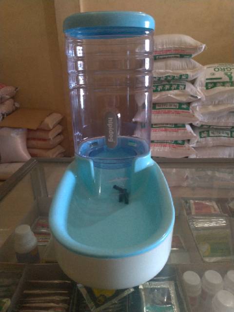 DISPENSER TEMPAT MAKAN DAN MINUM UNTUK ANJING DAN KUCING