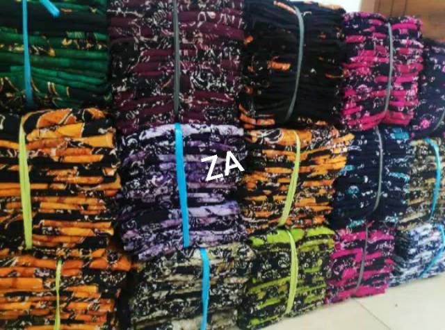 Sarung Wanita Rayon Lembut Batik  / Sarung Cewek Rayon BUNGA