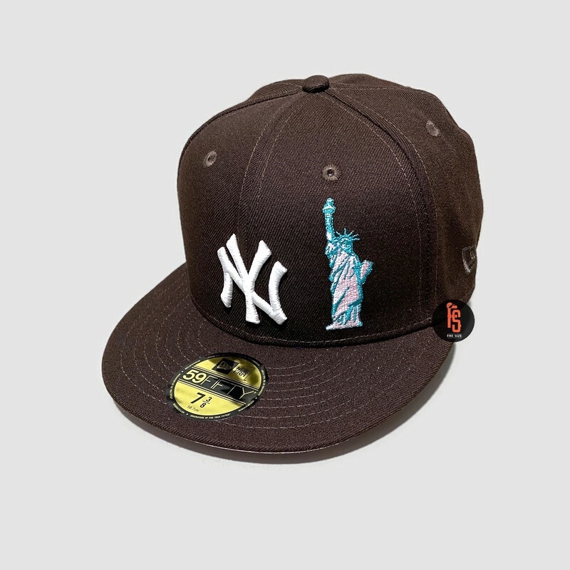 TOPI NEW ERA ORIGINAL 5950 BIG APPLE NEW YORK YANKEES WALNUT UV PINK