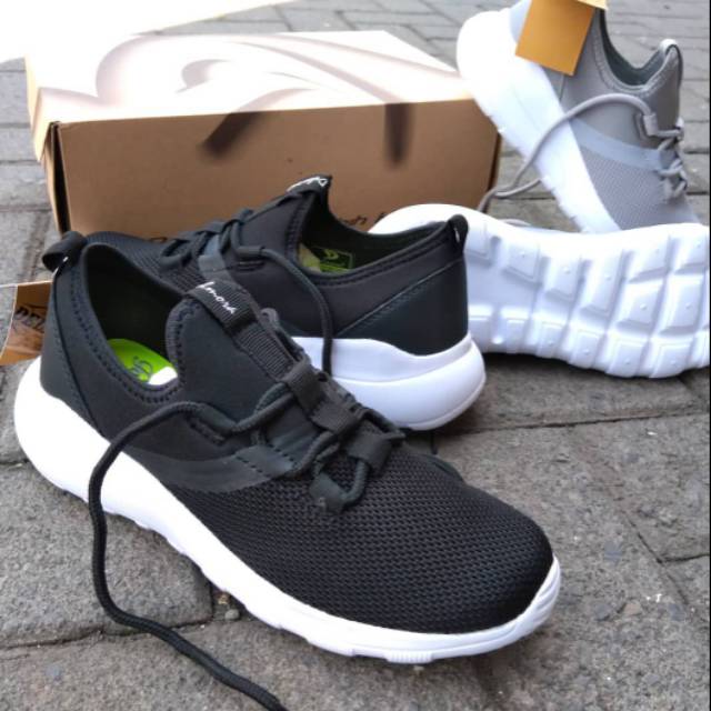 Sepatu Sneakers Dewasa Delmora Miata