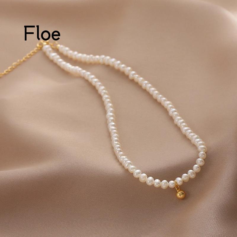 Kalung Rantai Klavikula Hias Bola Mutiara Warna Emas Gaya Elegan