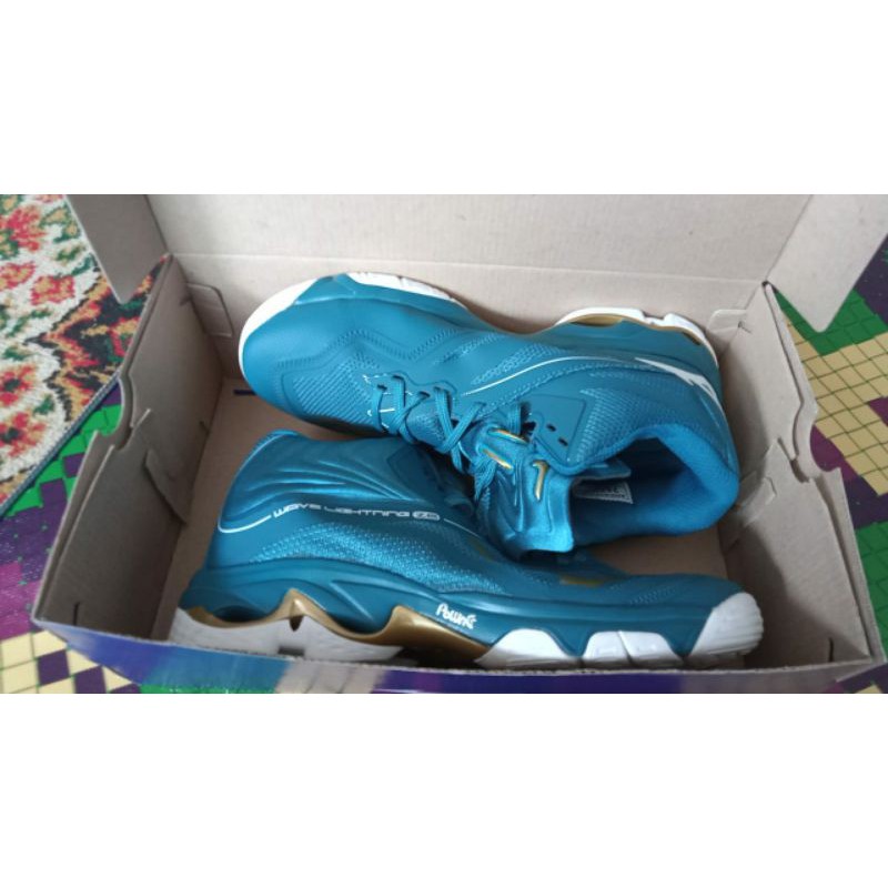 sepatu mizuno wlz6 mid tosca gold