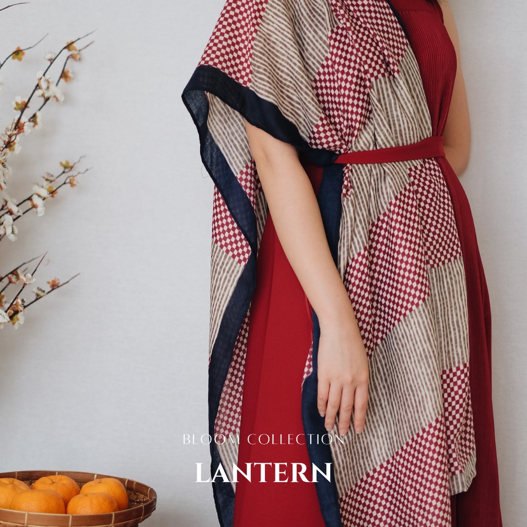 Lantern Shawl – Bloom Collection