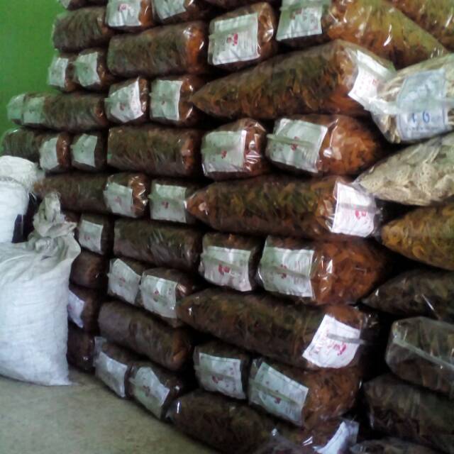 Kerupuk tahu/kerupuk kotak coklat