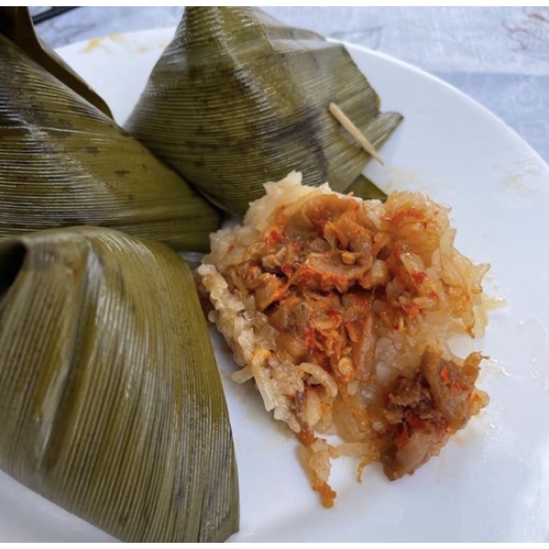 

Bakcang jamur mercon pedas - bacang jamur enak per3pcs
