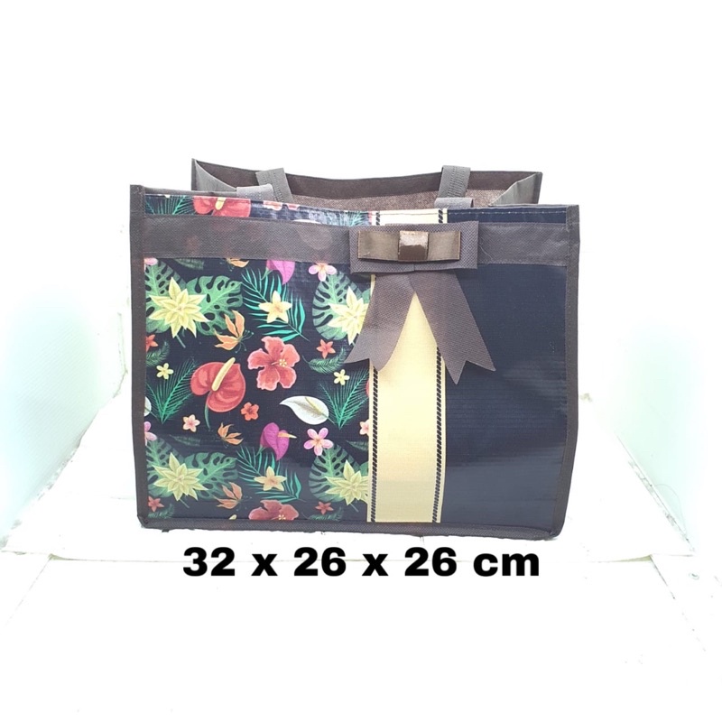 

Tas Goodie bag 32 x 26 x 26 motif beauty forest