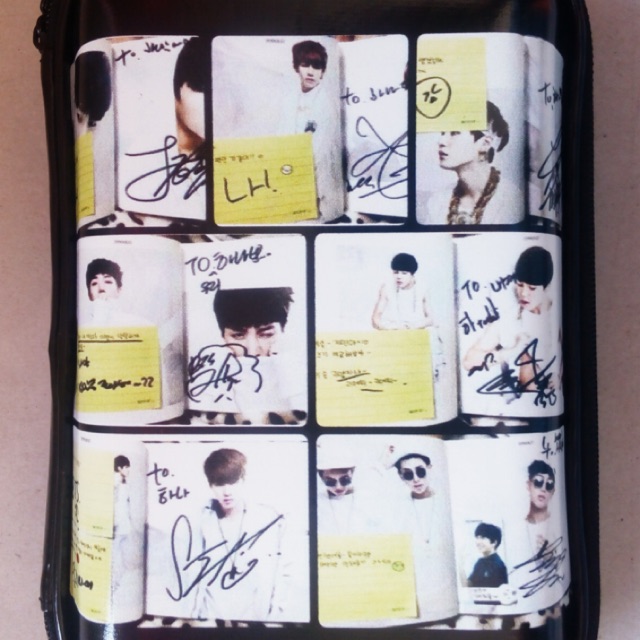 

Tempat pensil / kotak pensil / HPO / Kpop BTS