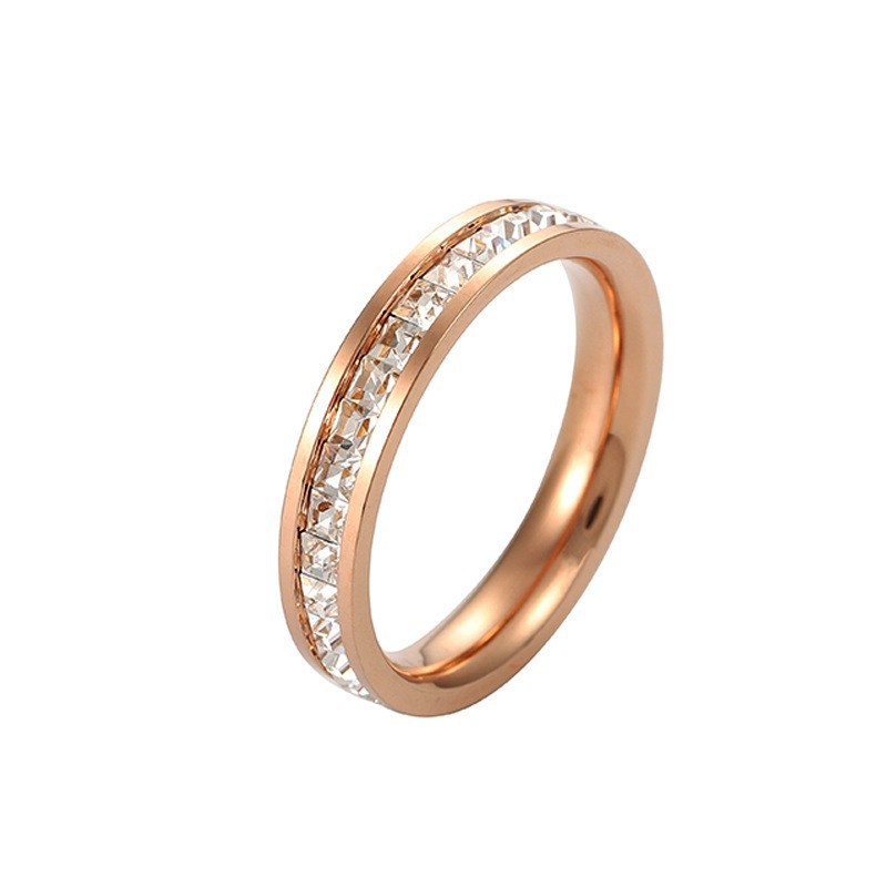 Cincin Berlian Wanita Rose Gold 18K Emas Titanium Steel Hypoallergenic Tidak Pudar  Hadiah Liburan Terbaik