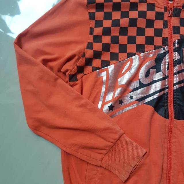 Jaket hoodie pria JCB