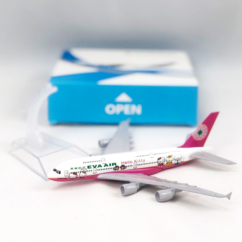 Mainan Model Pesawat Airbus 380 Hello Kitty A380 Bahan Alloy Ukuran 16CM Warna Pink Untuk Hadiah