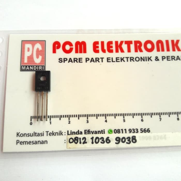 New Transistor 2 SD 882 2SD882 D 882 D882