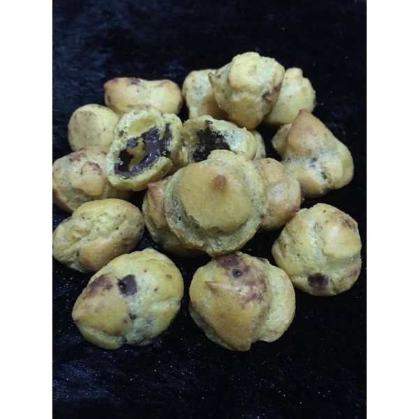 

Kue Soes Coklat Lumer Sus Mini Kering 500 Gram