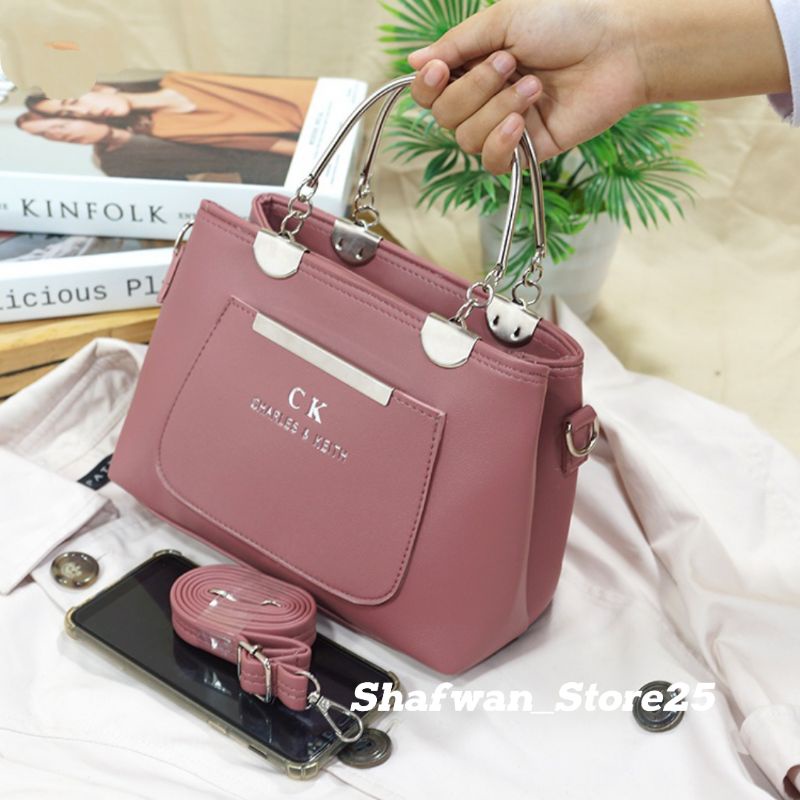 Tas Slempang Kekinian//Tas Slempang Wanita//Tas Jinjing 2Ruang//fashion kekinian//fashion Wanita//tas lokal//tas murah//tas grosir//tas paket//tas Sling bag//tas terbaru//Tas wanita