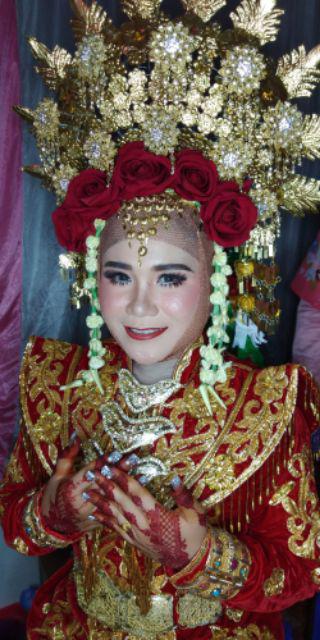 Suntiang Tulip Kuningan