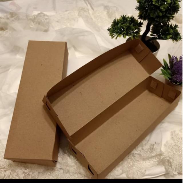 

Box coklat polos keren / box brownies / box donat / box kue multifungsi UK 27*9*5